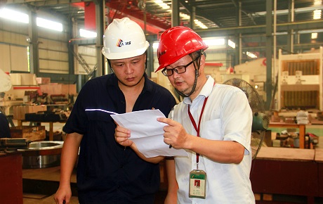 先進(jìn)技術(shù) 完美質(zhì)量 南昌礦機大型GC旋回破碎機順利試車